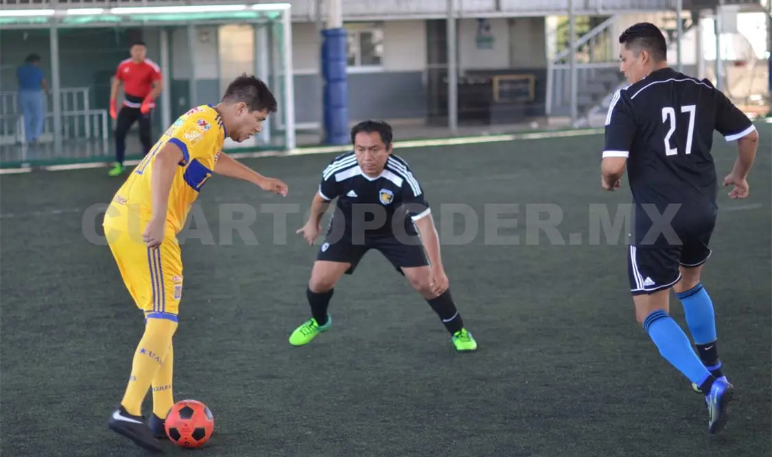 Los emplumados cumplieron con los pronósticos y derrotaron en las semifinales al conjunto de Pumas. Archivo