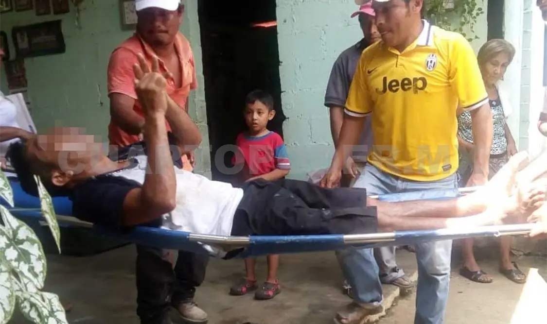 La persona del sexo masculino fue llevada a un hospital, donde murió al poco tiempo. CP