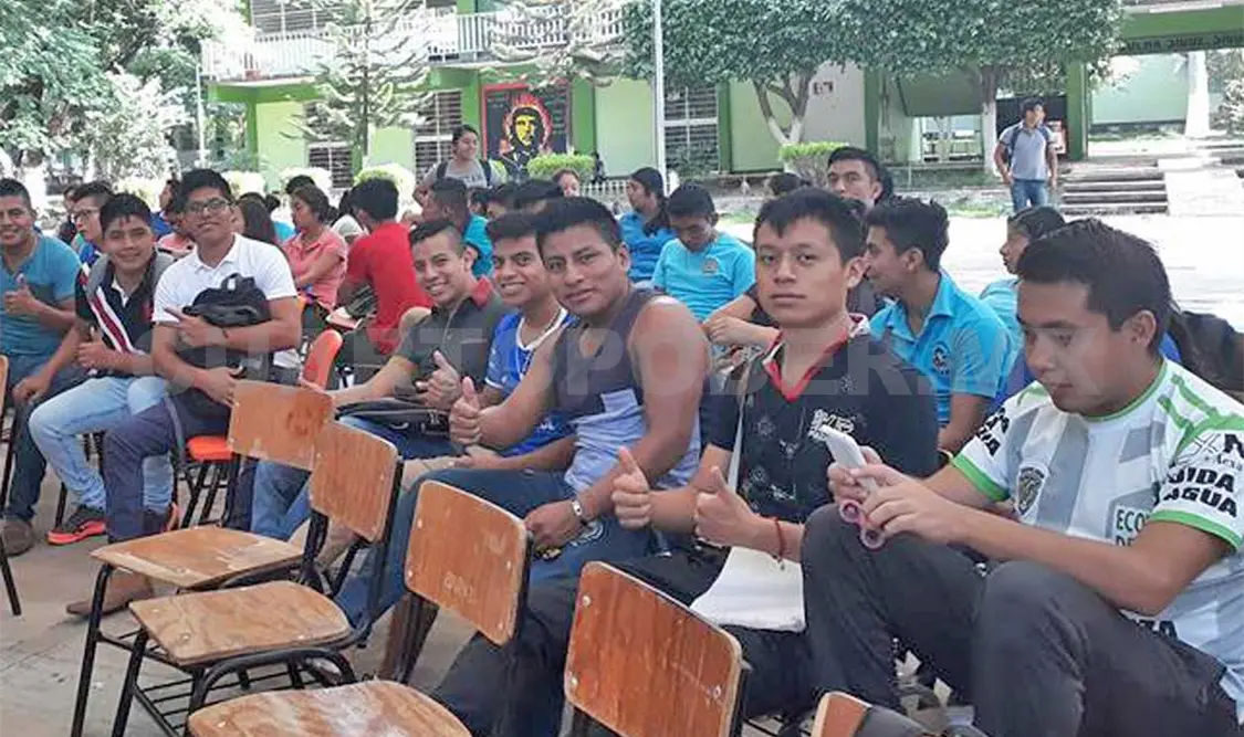 La Escuela Normal Rural Mactumatzá lleva más de 50 años formando jóvenes en Chiapas. CP