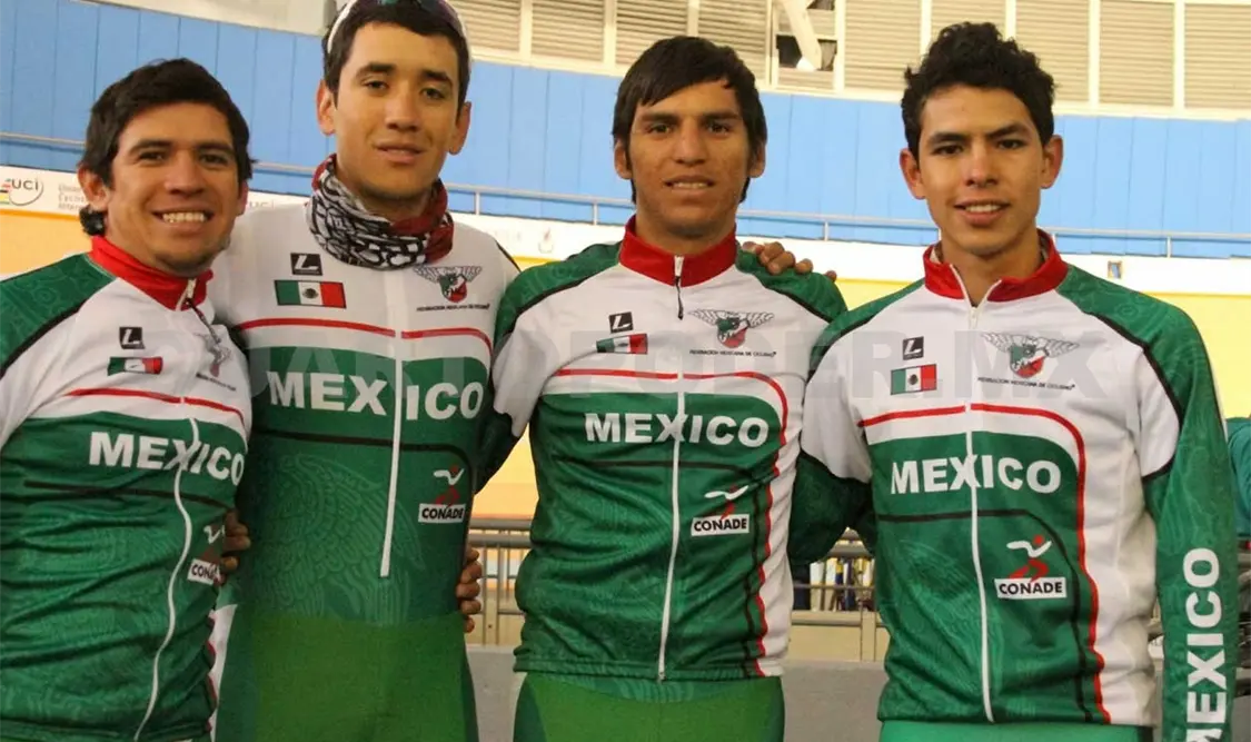 Los mexicanos Aguirre, Sarabia, Ignacio Prado y Leonel Palma trabajaron de manera cautelosa, pero con firmeza en cada pedaleo para impedir los escapes. Cortesía