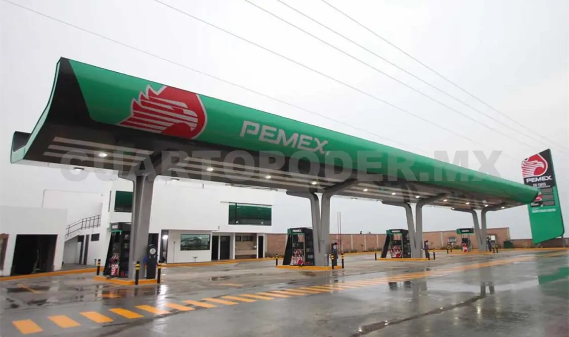 Pemex inaugura estación de servicio con nueva imagen