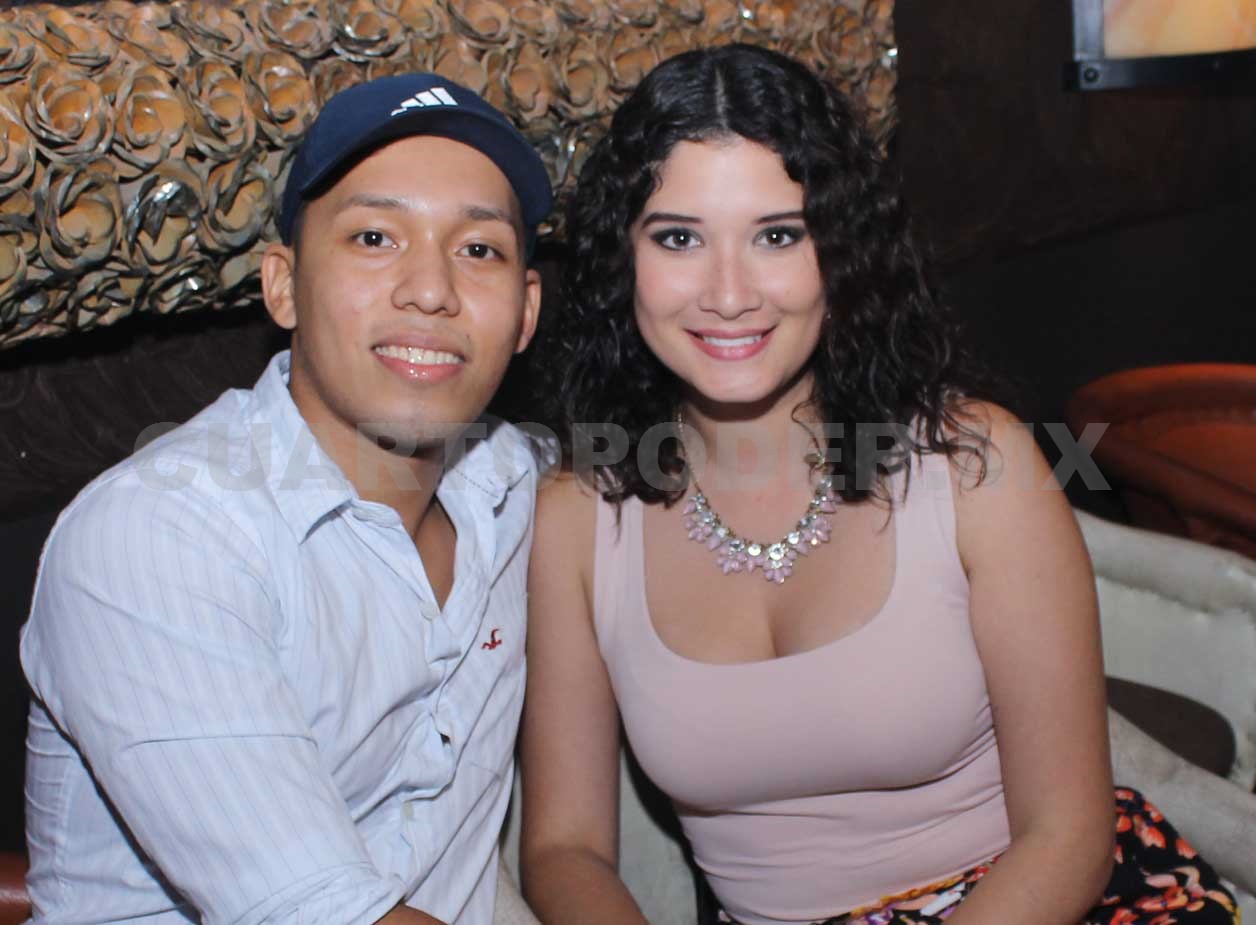 Noche de fiesta para Camila