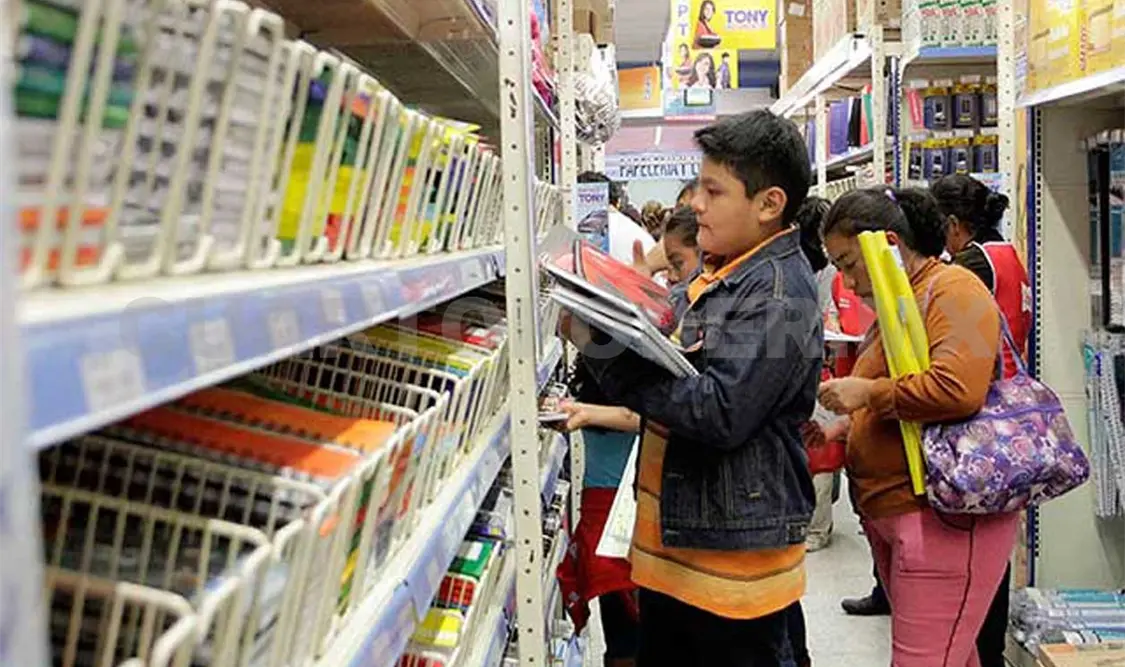 Prevén repunte de ventas por inicio escolar