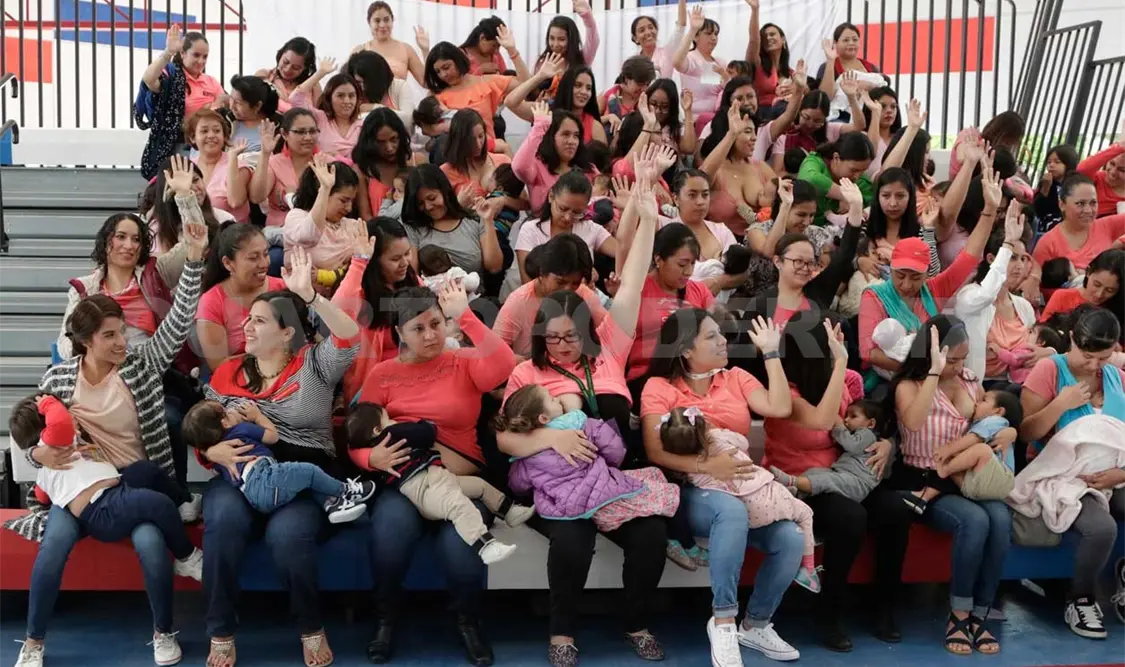Más de 55 mujeres se sumaron a las actividades de la Semana Mundial de Lactancia Materna. NTX