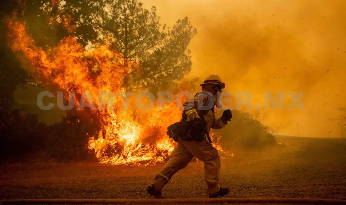 Más de una docena de incendios afectan California