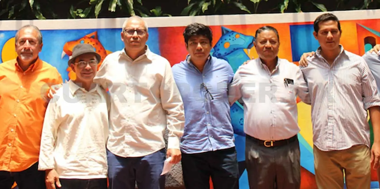Inauguran en SOPyC dos murales