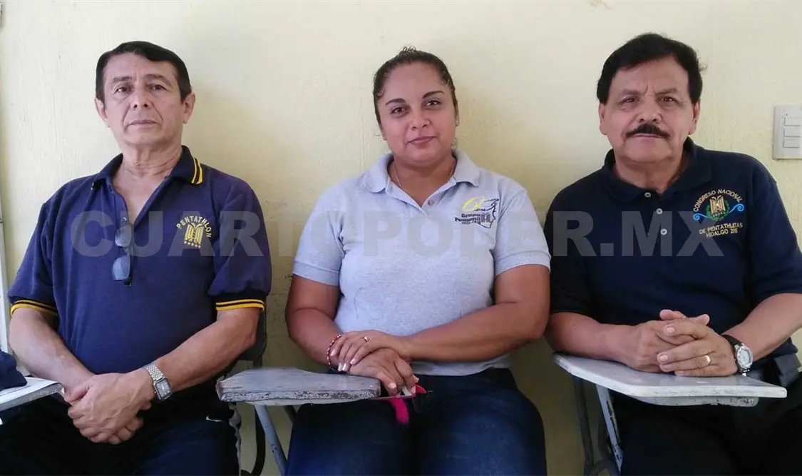 Los comandantes Ever Monterrosa, Carlos Sierra y Lorena Paz acompañaron al comandante José García Requena con el continente chiapaneco. Ismael Quintero/CP