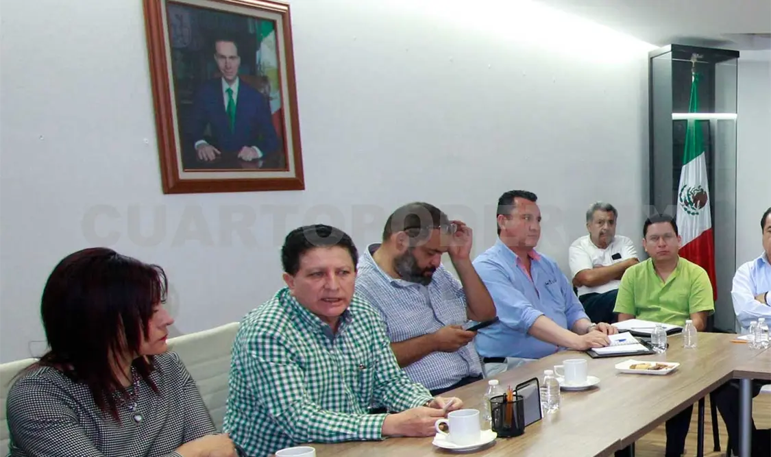 Con diálogo avanzan gestiones de proveedores