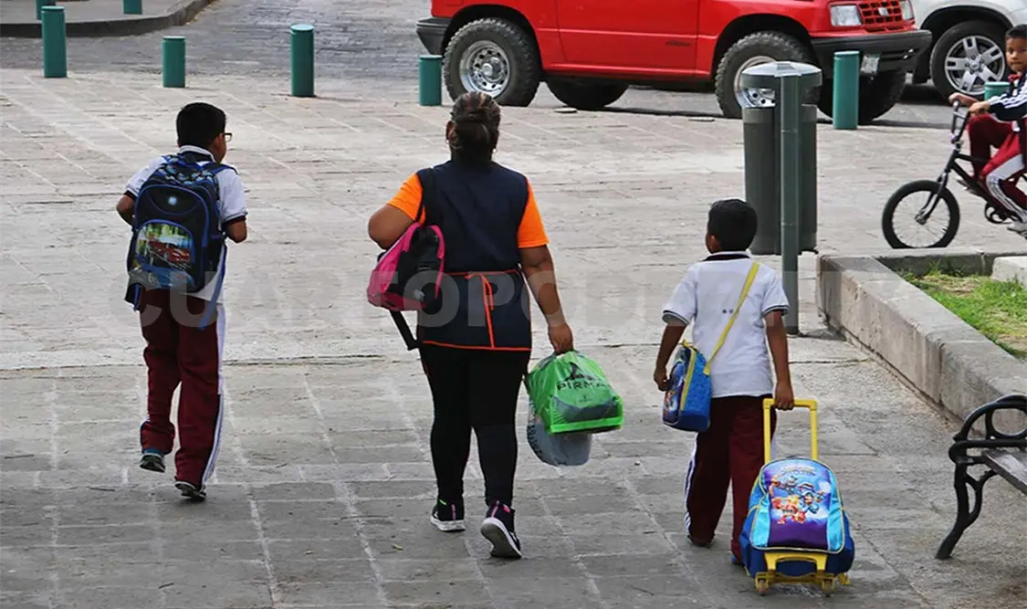 Mochila no debe exceder 10% del peso corporal