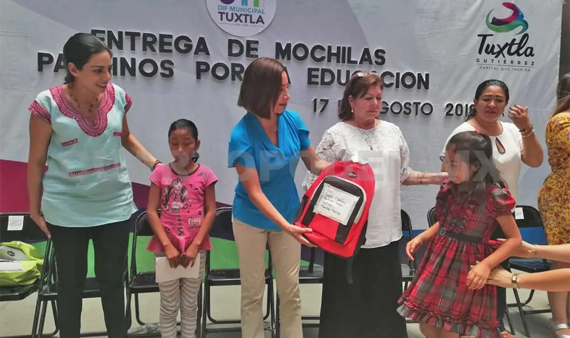 “Padrinos por la Educación” ayuda a niños
