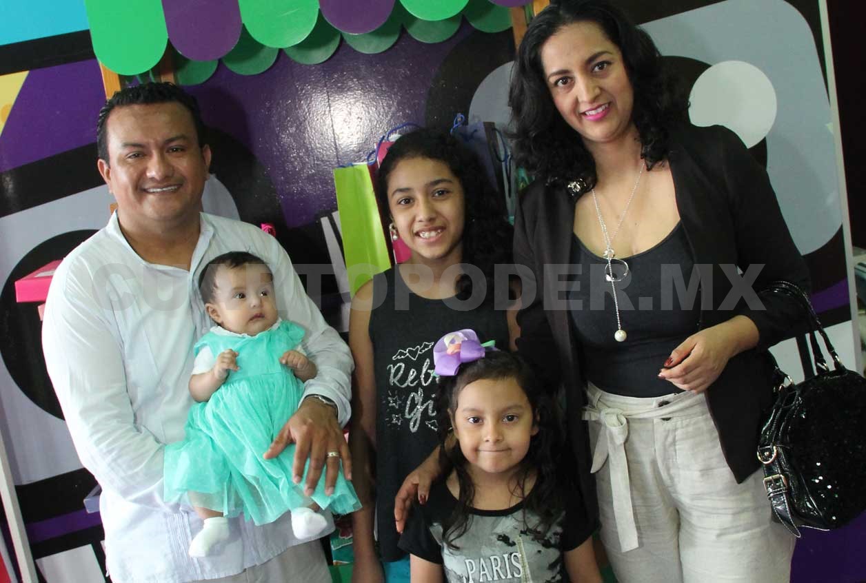 Fiesta de hermanitos