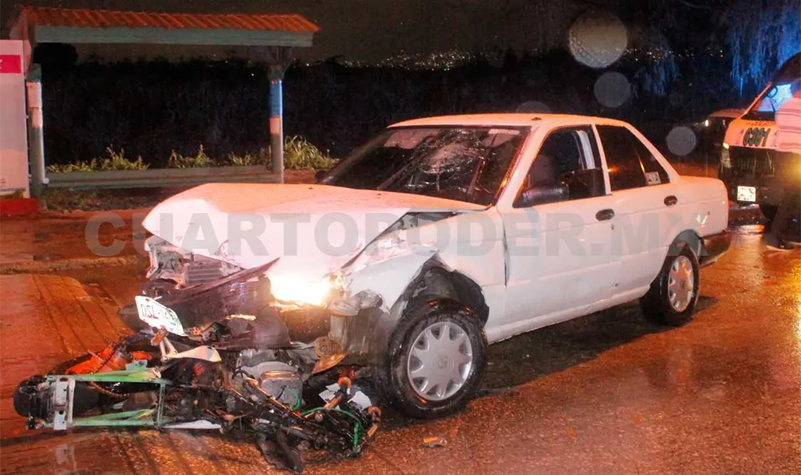 Oficiales de Tránsito y Vialidad Municipal detuvieron al automovilista. Edberg Mayorga / CP