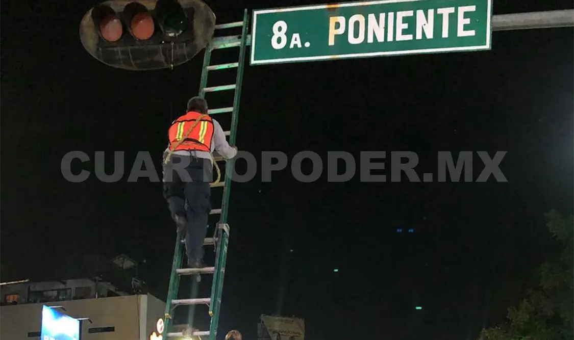 Rehabilitan semáforos averiados en la capital