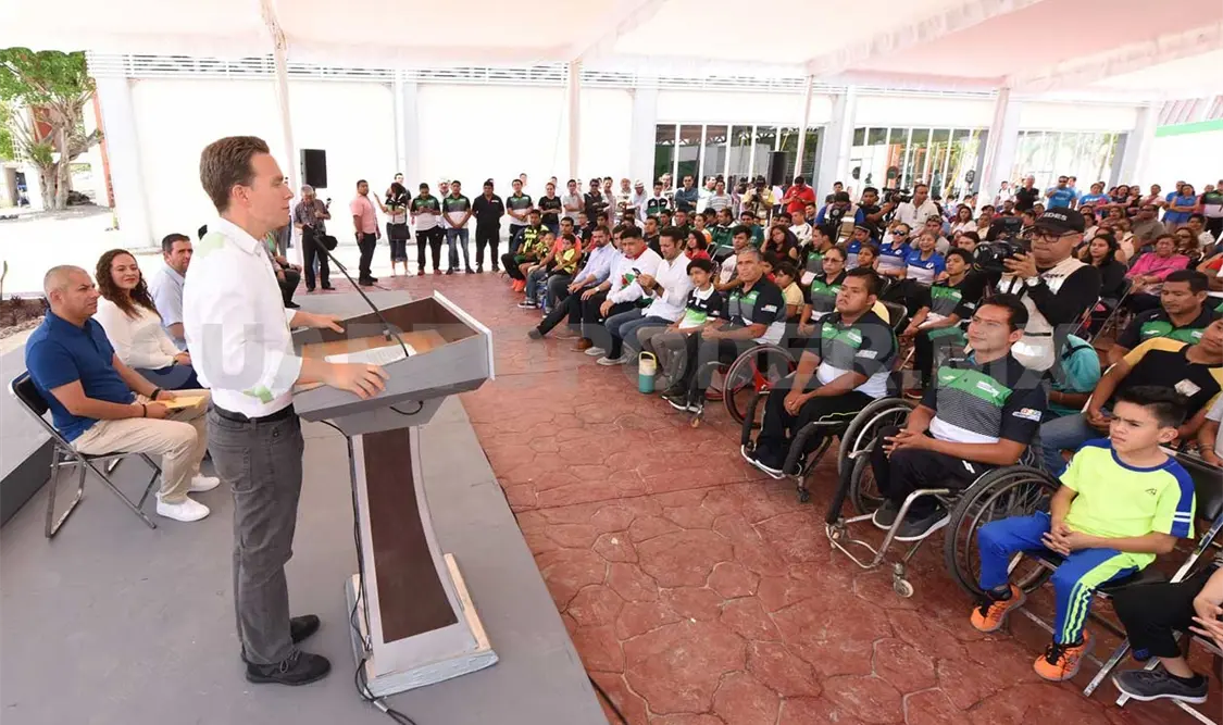 Inaugura Manuel Velasco Centro de Alto Rendimiento