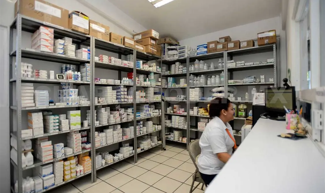 Jubilados, los más afectados por falta de medicamentos