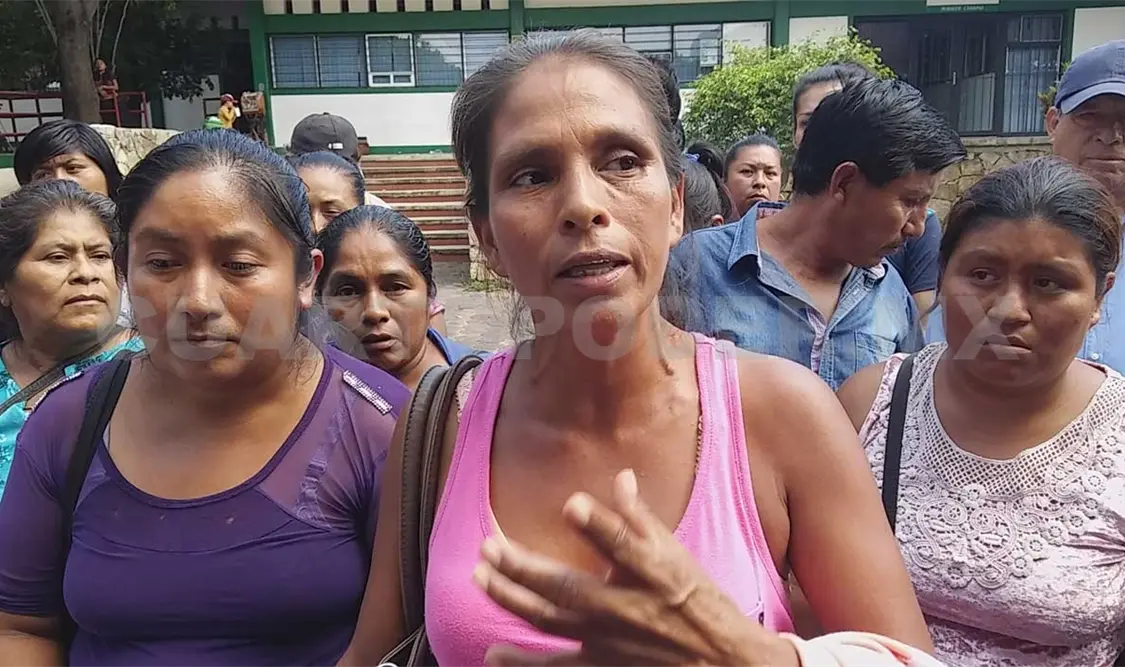 Mujeres exigen a Sagarpa entrega de apoyos