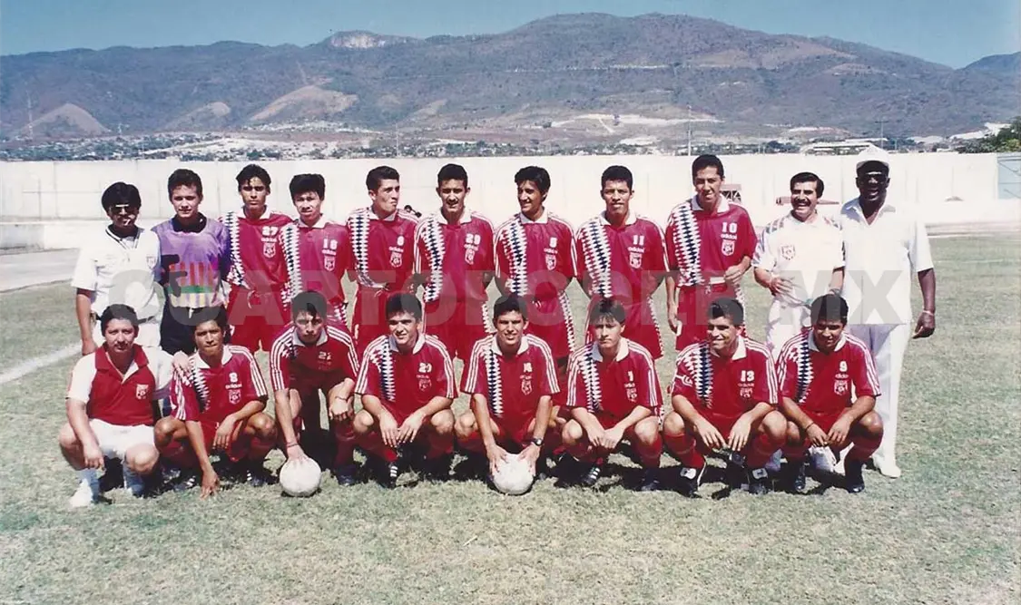 Homenaje a jugadores de Conejos y Guerreros