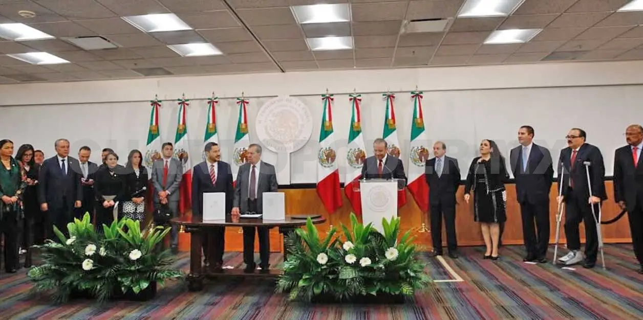 El día de ayer el presidente Enrique Peña Nieto envió al Congreso de la Unión un informe escrito de su sexto y último año de gobierno. @navarreteprida