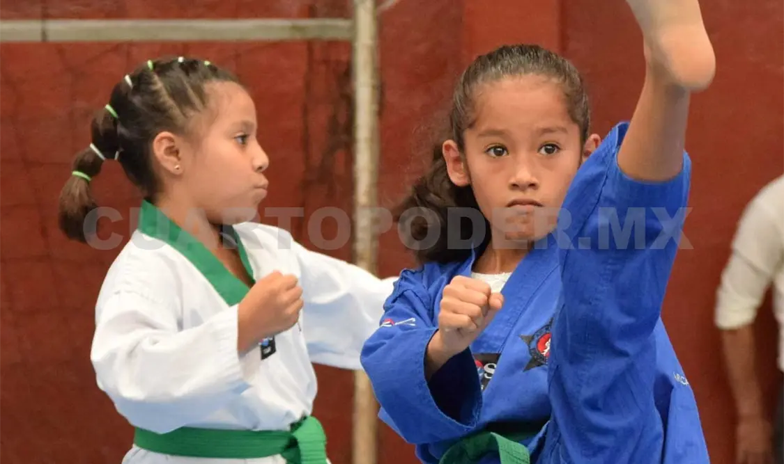 El evento arrancó con la categoría de psicomoticidad, con niños de preescolar de todos los grados, para después dar paso a las gráficas de formas. Guillermo Ramos/CP