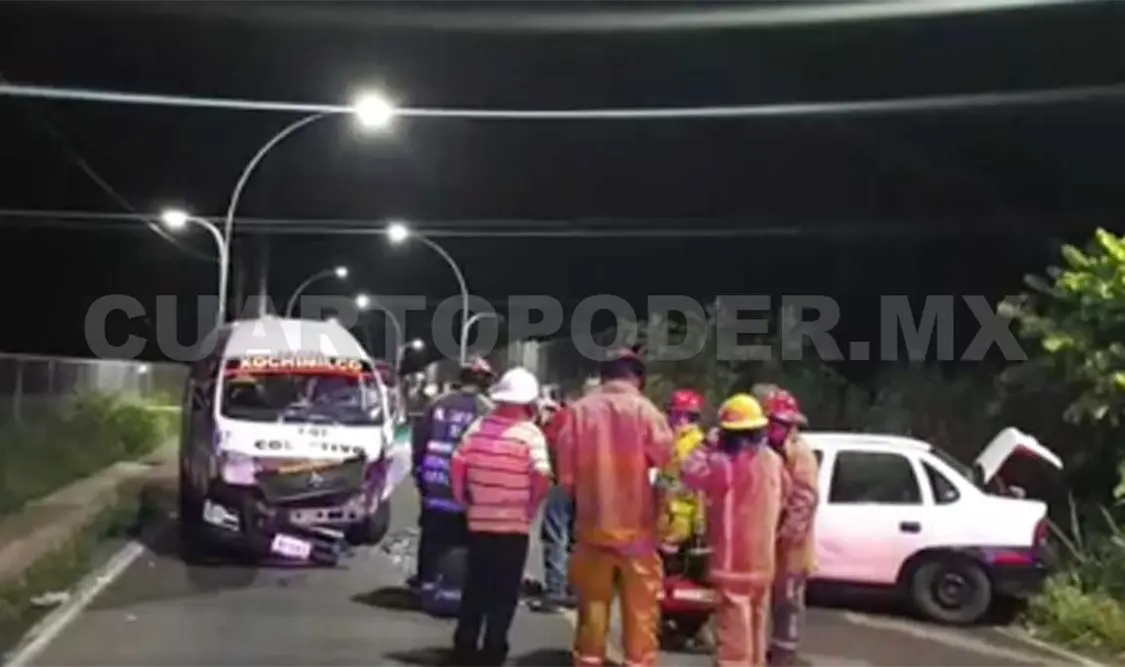 Las dos personas lesionadas fueron trasladadas a un hospital para recibir atención especializada. En tanto las unidades fueron llevadas al corralón. CP