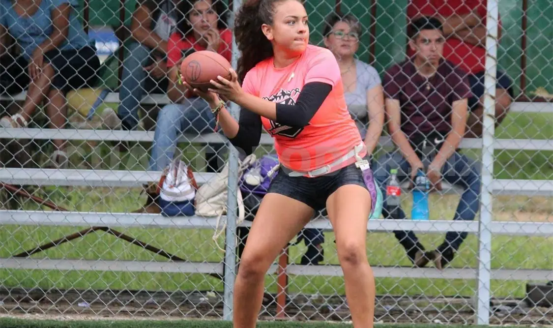 Queens regresa a la senda del triunfo