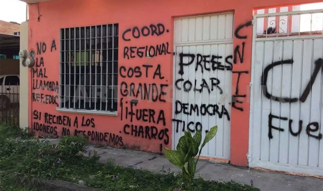 Maestros del nivel preescolar denuncian el impedimento para acceder a ascenso por parte de sindicalistas. Ramón García / CP