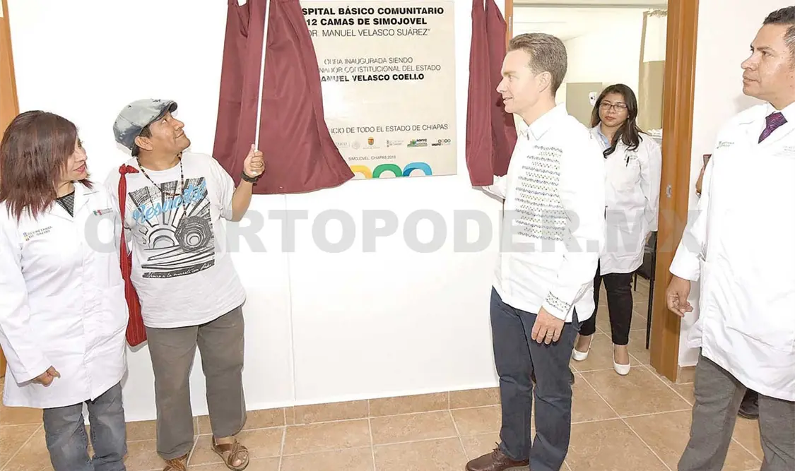 El mandatario pidió al personal de salud poner todo su esfuerzo y dedicación para brindar a los pacientes atención de calidad. CP