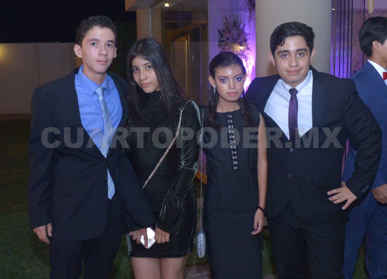 Gretel lució bella en sus XV años