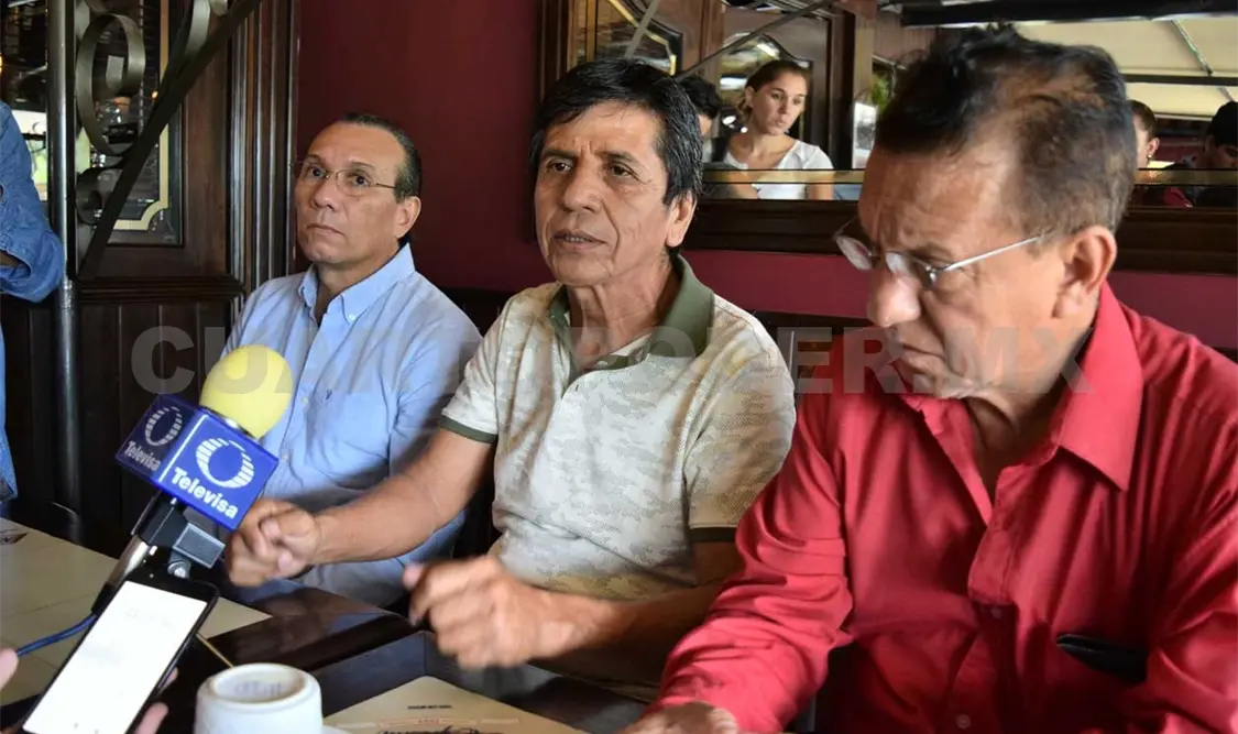 Productores manifiestan su inconformidad contra Amecafé. Oscar León/CP