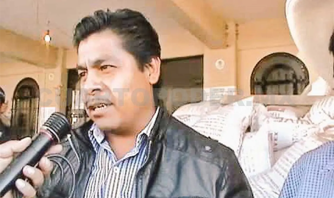 El alcalde electo Daniel Esteban habría asistido a una reunión con el diputado federal de Morena, Javier Manzano Salazar. Agencias