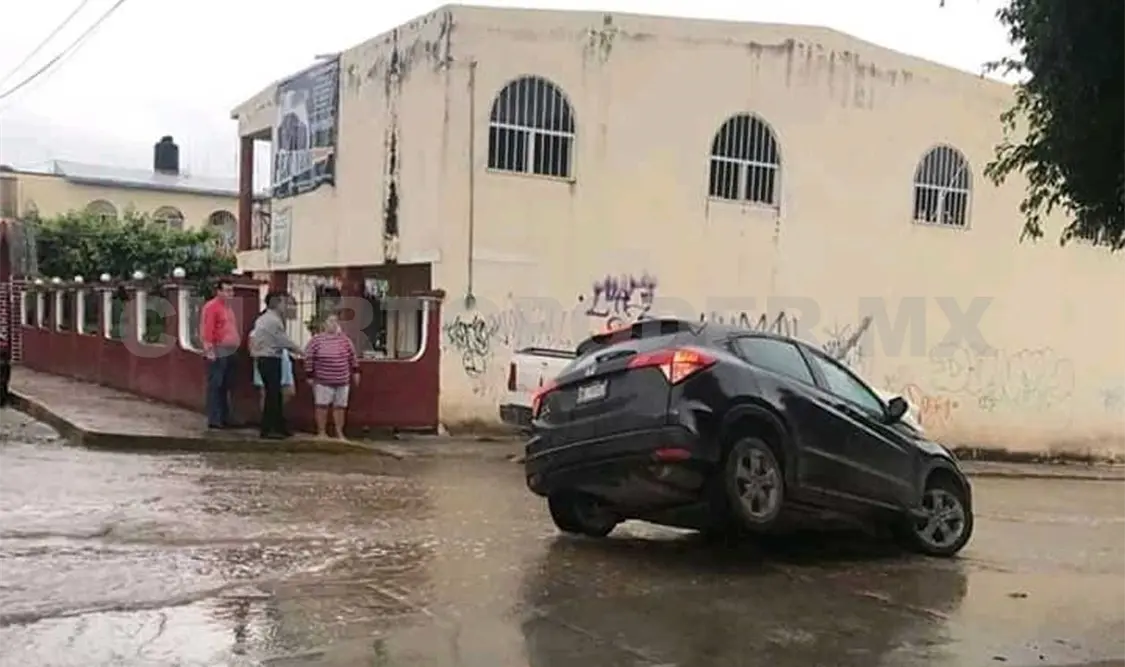 Evidencian abandono del Ayuntamiento tuxtleco