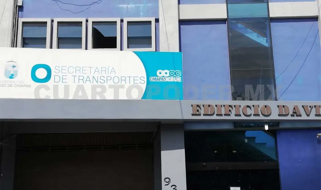 Queman expedientes archivados