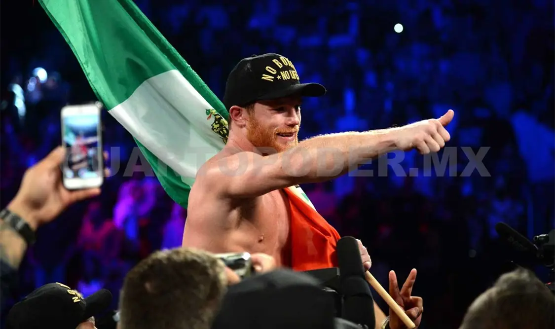“Canelo” bajó como campeón y millonario