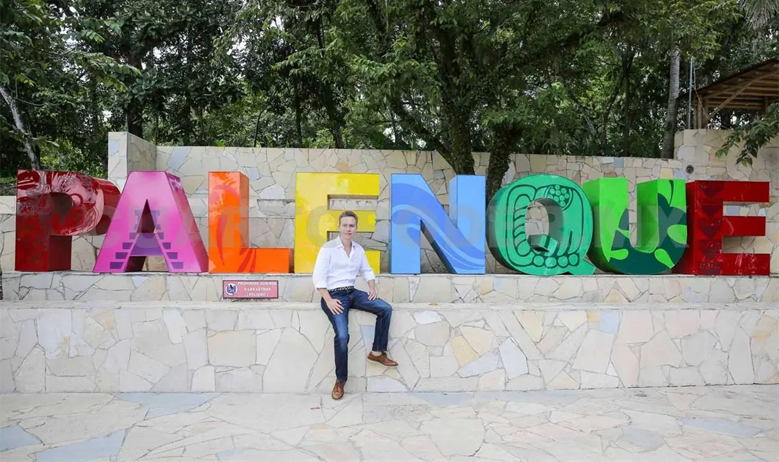 Velasco apertura Andador Turístico de Palenque
