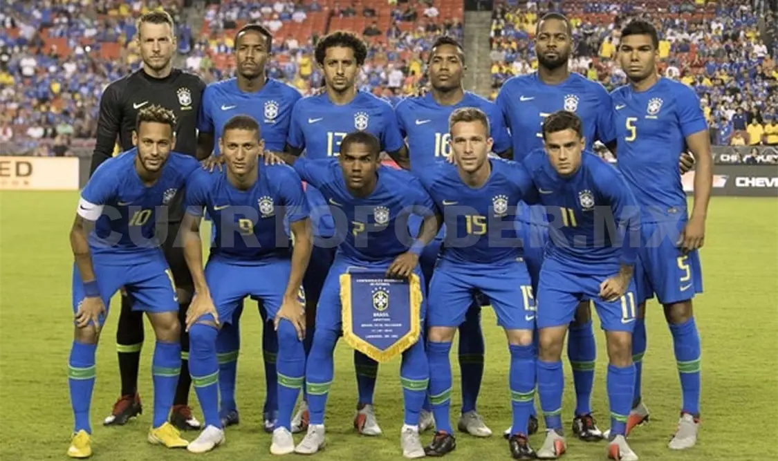 Brasil, con novedades para superclásico