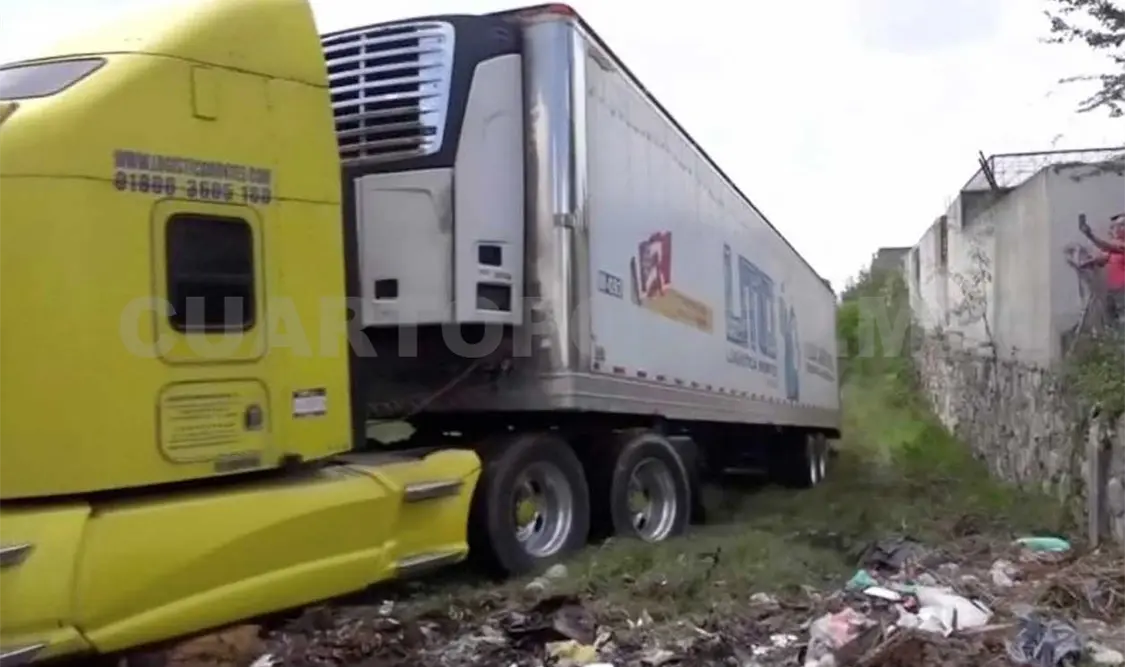 En Jalisco apareció un tráiler con más de 300 cadáveres a bordo. Agencias