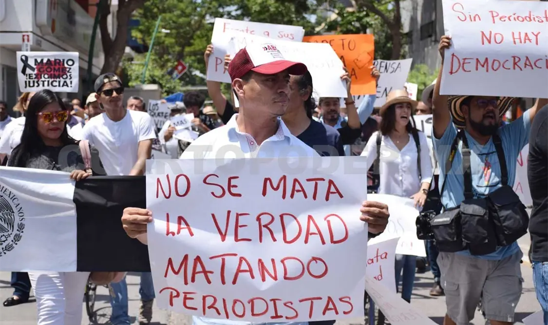 Marchan periodistas en Chiapas para exigir respeto al trabajo que se realiza. Guillermo Ramos/CP