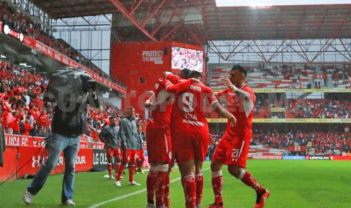Toluca y Necaxa protagonizaron un gran partido en el Estadio Nemesio Díez y la victoria se quedó en casa por 3-2. Agencias