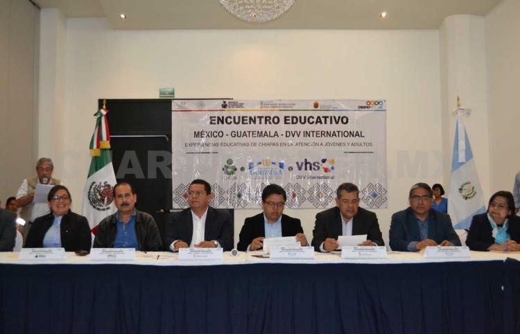 Se reúnen autoridades de Chiapas y Guatemala