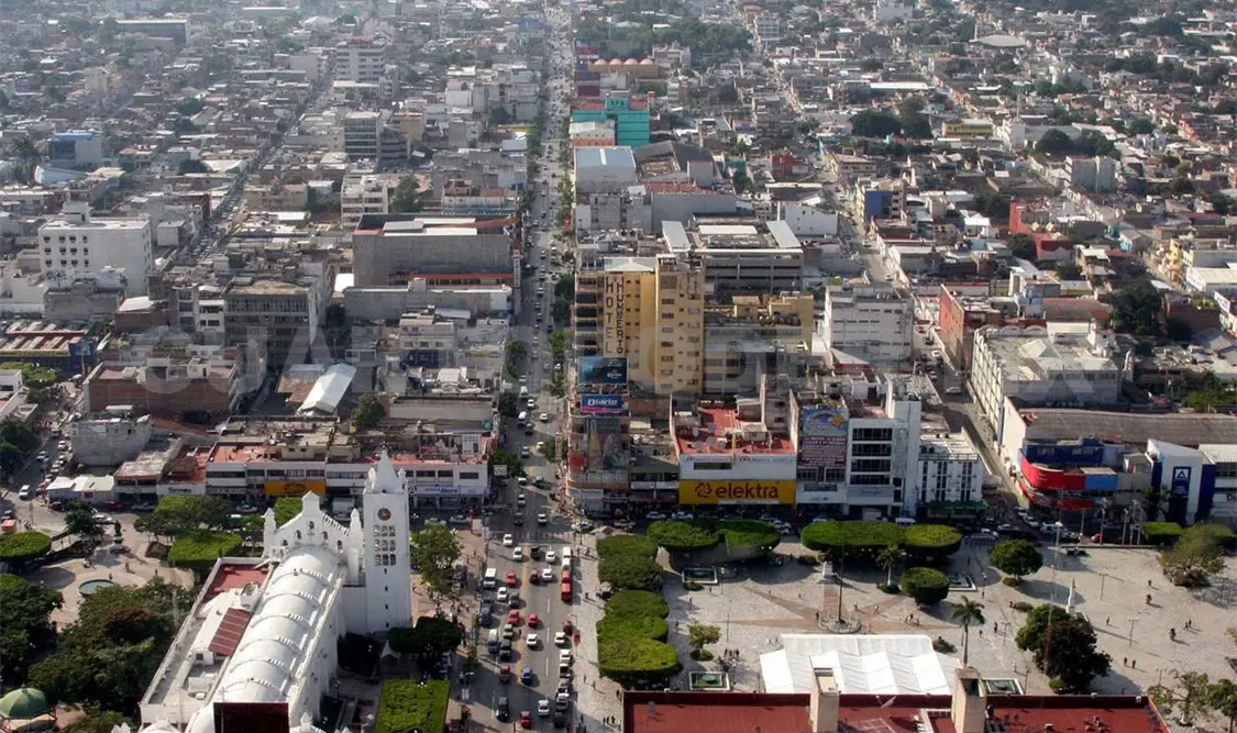 Apremian compromisos financieros de Tuxtla