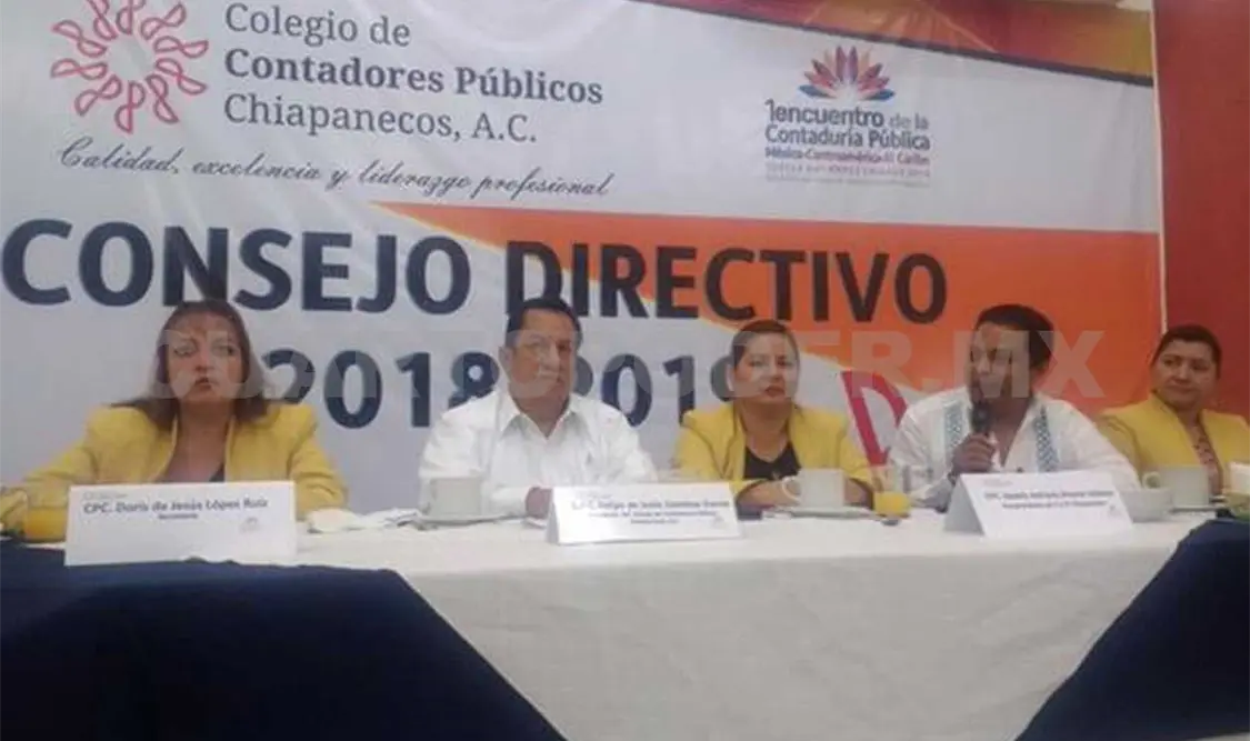Contadores impulsarán una iniciativa de Ley