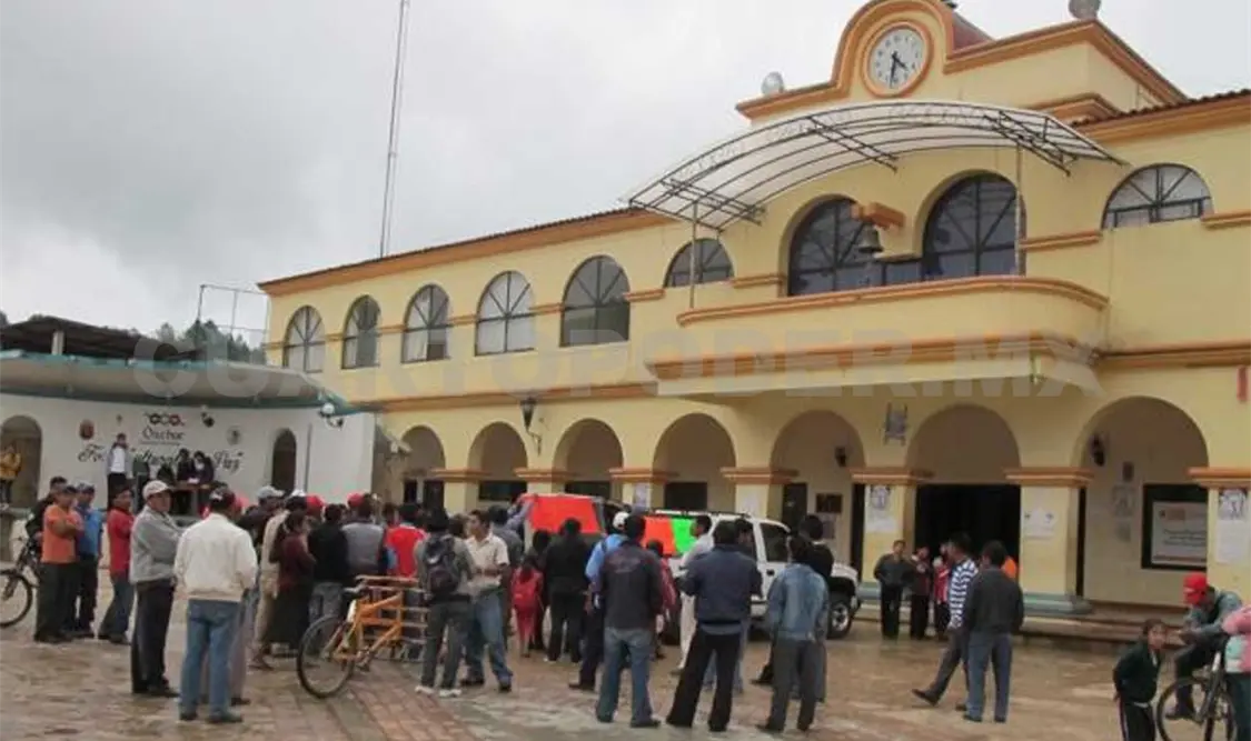 Piden elecciones con “usos y costumbres”