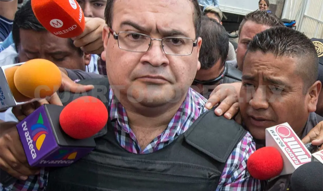 Dan a Javier Duarte nueve años de cárcel