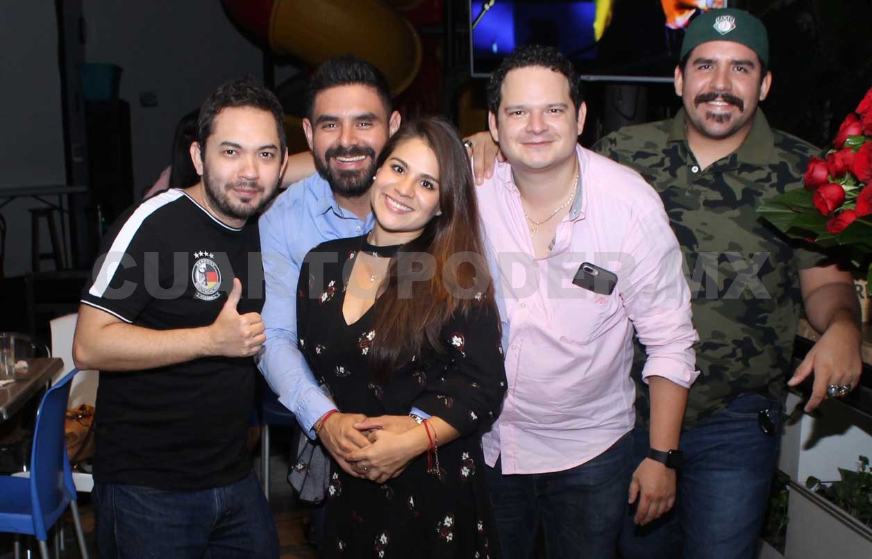 ¡Felices 28, Daniela!