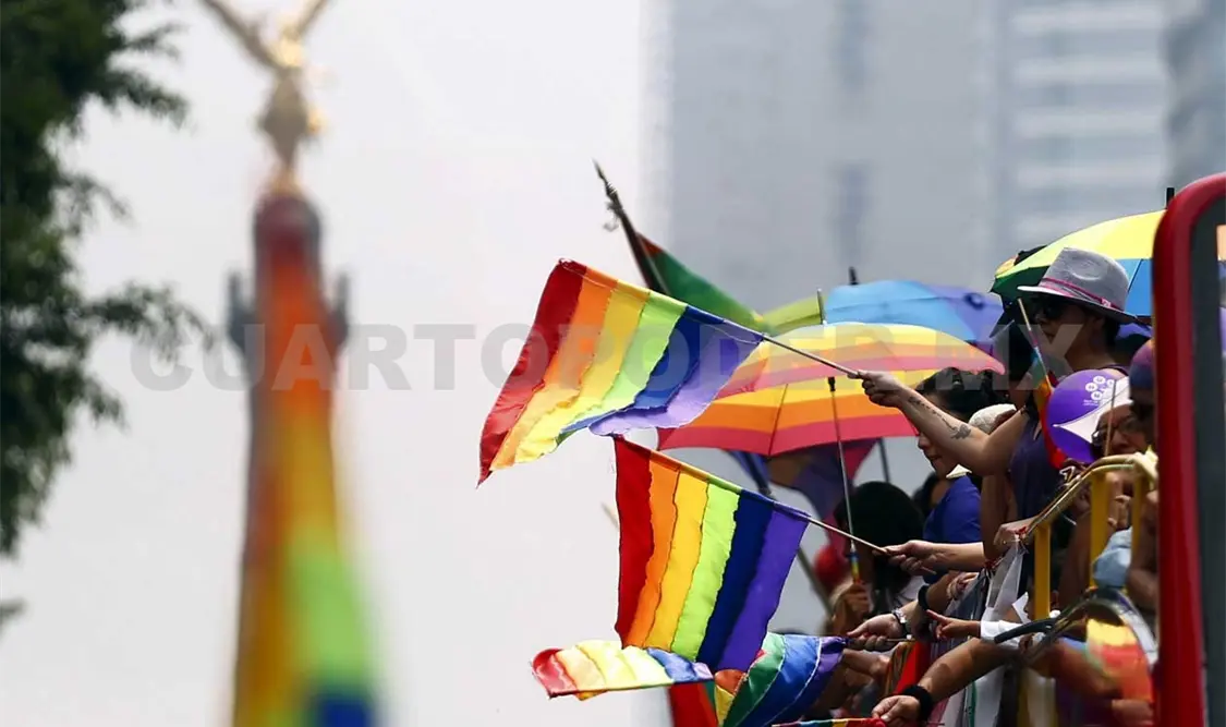 Transfobia que enfrentan jóvenes provoca depresión