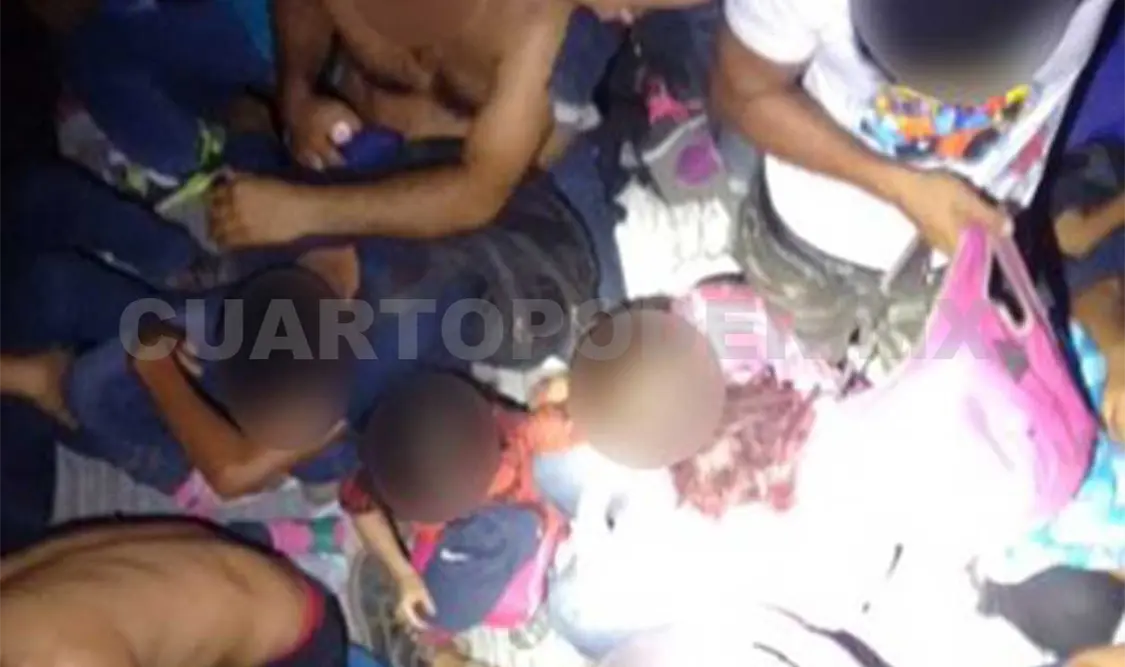 Rescatan de un tráiler a 146 indocumentados