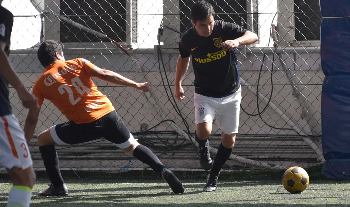 Pumas fue superior y doblegó con facilidad a Gallos Blancos, con un marcador de 4-0. Archivo