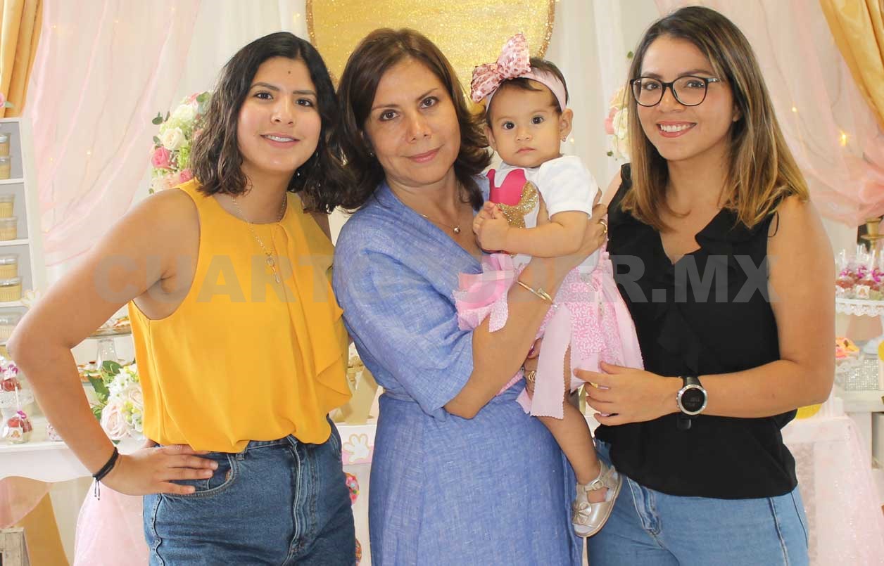 Primer cumpleaños de Amelia