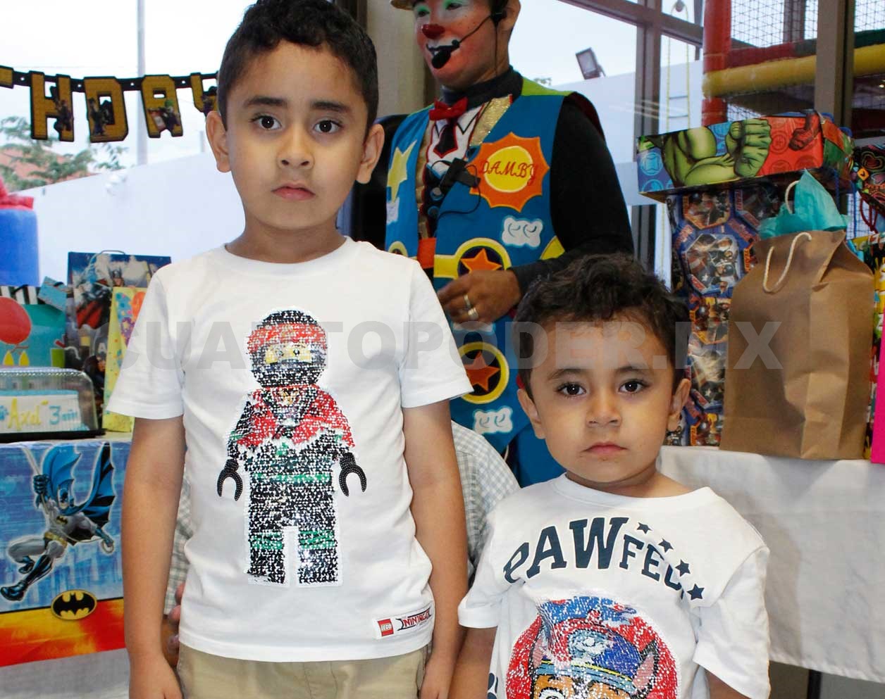 Hermanitos celebraron su cumpleaños