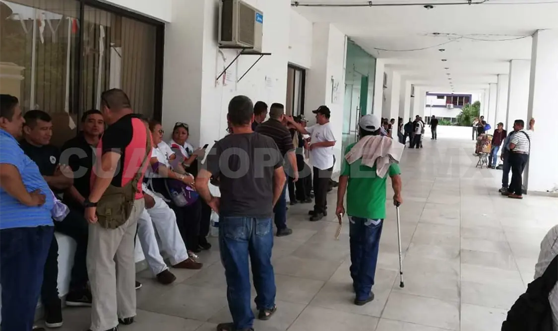 Funcionarios nombrados “al vapor”